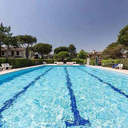 Relax In Our Charming With Private Garden Villa *